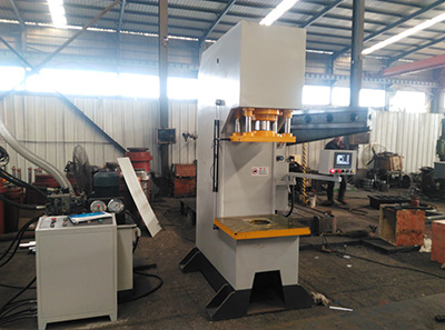 100t����Һ���C(j��)