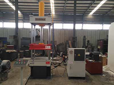 63tС����������Һ���C