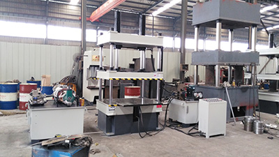 63tС����������Һ���C